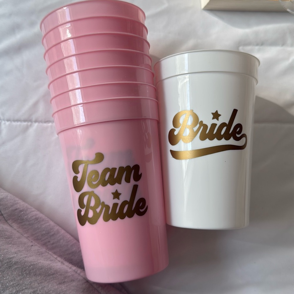 Team bride cups